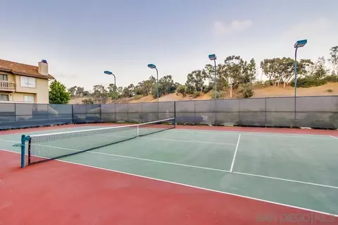 8278 Gilman Dr #34, La Jolla, CA 92037 photo 25