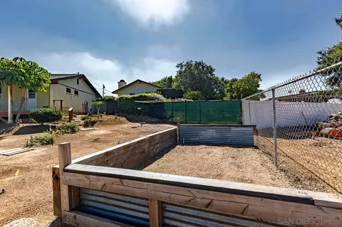 192 Del Sureno, Fallbrook, CA 92028 photo 17