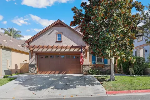 554 Poets Sq, Fallbrook, CA 92028