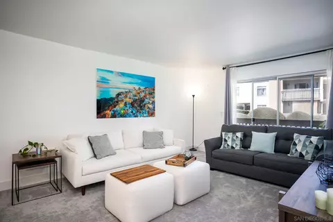 432 Edgehill Ln #14, Oceanside, CA 92054 photo 4