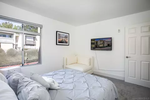 432 Edgehill Ln #14, Oceanside, CA 92054 photo 15