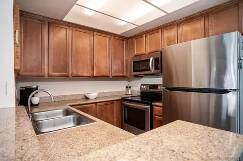 432 Edgehill Ln #14, Oceanside, CA 92054 photo 10