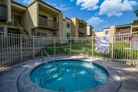 432 Edgehill Ln #14, Oceanside, CA 92054 photo 23