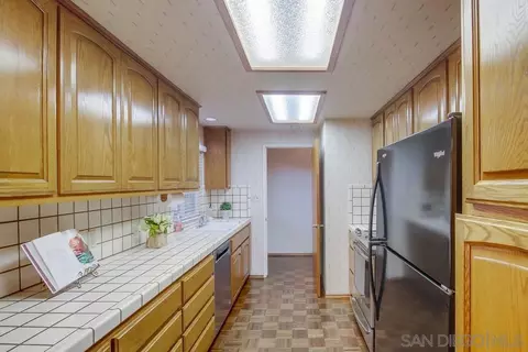 7925 Cinnabar Dr, La Mesa, CA 91941 photo 10