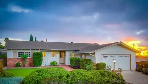 7925 Cinnabar Dr, La Mesa, CA 91941