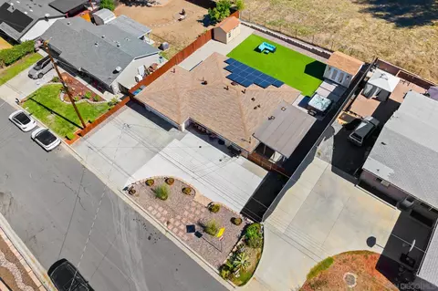 8575 Dobyns Dr, Santee, CA 92071 photo 23