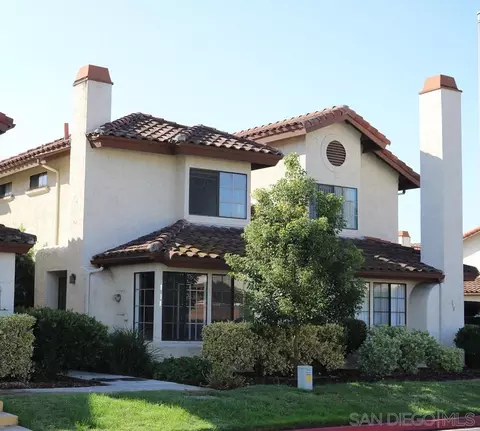 111 Espanas Gln, Escondido, CA 92026