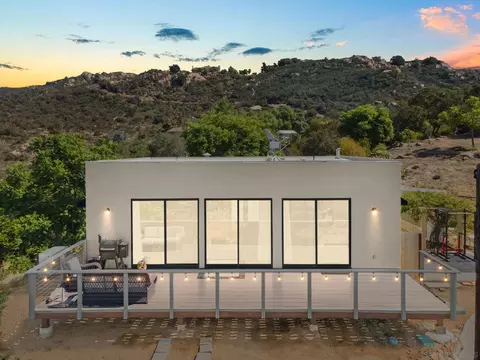 5521 Rainbow Heights Rd, Fallbrook, CA 92028 photo 3