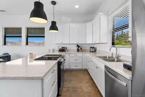 5521 Rainbow Heights Rd, Fallbrook, CA 92028 photo 9