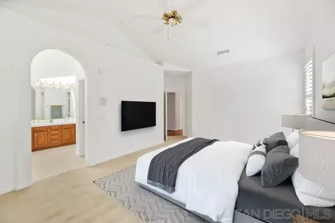 31695 Paseo Goleta, Temecula, CA 92592 photo 22