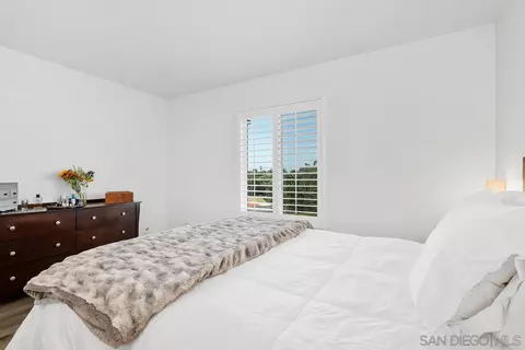 7380 Altiva Pl, Carlsbad, CA 92009 photo 25