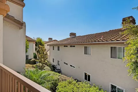 7380 Altiva Pl, Carlsbad, CA 92009 photo 22