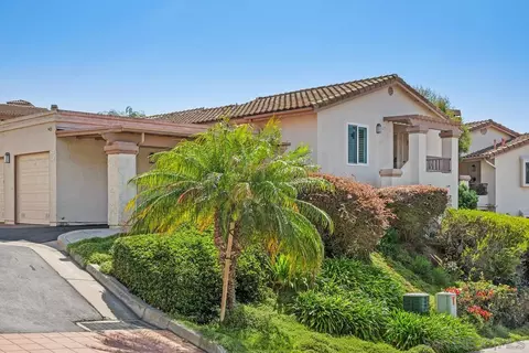 7380 Altiva Pl, Carlsbad, CA 92009 photo 4