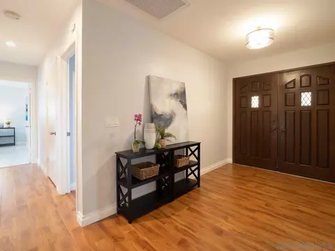 2585 Reed Rd, Escondido, CA 92027 photo 5