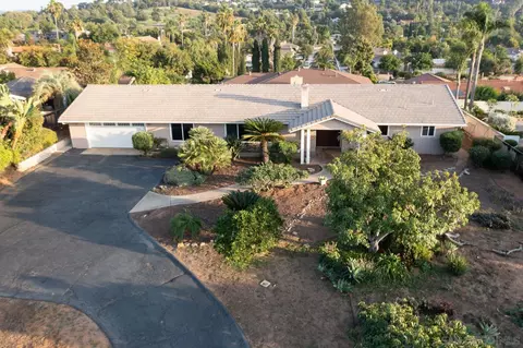 2585 Reed Rd, Escondido, CA 92027 photo 32