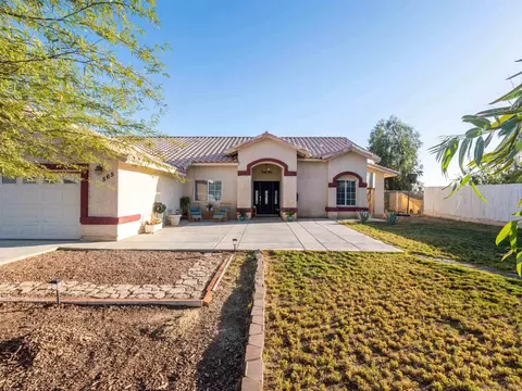 565 E Worthington Rd, Imperial, CA 92251 photo 4