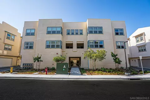 5341 Calle Rockfish #80, San Diego, CA 92154