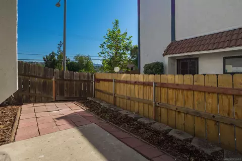 8150 Winter Gardens Blvd #16, Lakeside, CA 92040 photo 4
