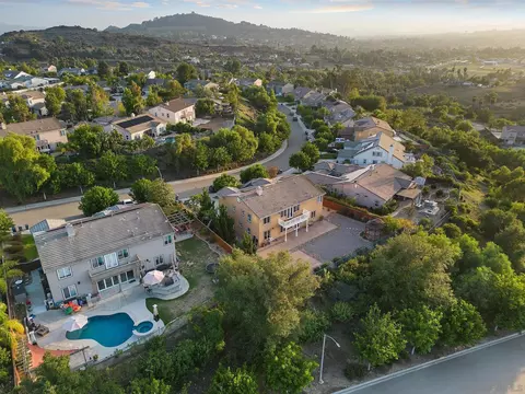 624 Ridgemont Cir, Escondido, CA 92027 photo 70
