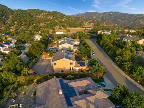 624 Ridgemont Cir, Escondido, CA 92027 photo 65