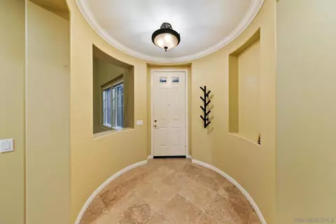 624 Ridgemont Cir, Escondido, CA 92027 photo 17