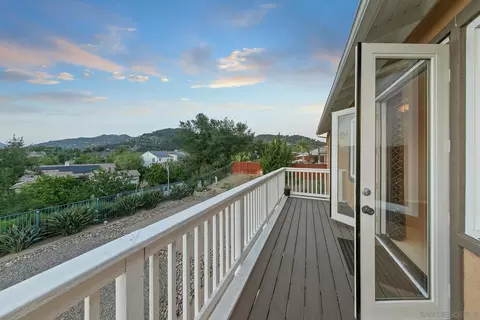 624 Ridgemont Cir, Escondido, CA 92027 photo 36