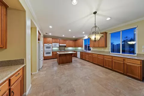 624 Ridgemont Cir, Escondido, CA 92027 photo 19