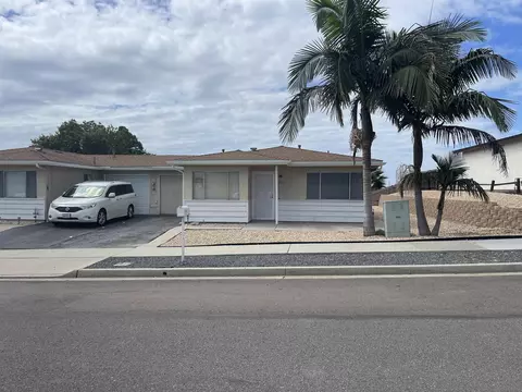 3251 Buena Hills Dr, Oceanside, CA 92056