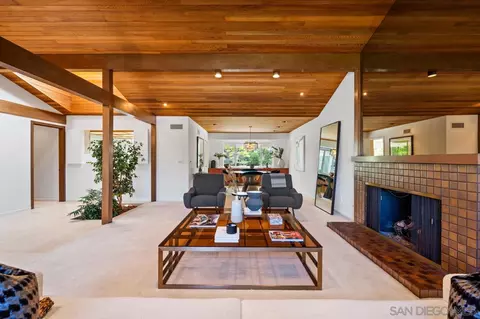8383 Cliffridge Ln, La Jolla, CA 92037 photo 7