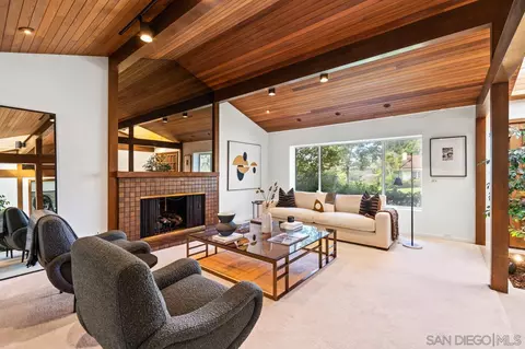 8383 Cliffridge Ln, La Jolla, CA 92037 photo 12