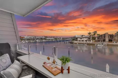 82 Montego Ct, Coronado, CA 92118