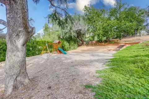 1839 Kent, Vista, CA 92084 photo 6