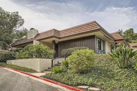 4401 Collwood Ln, San Diego, CA 92115
