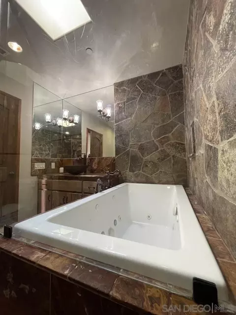 3233 Fair Oaks Ln, Spring Valley, CA 91978 photo 35