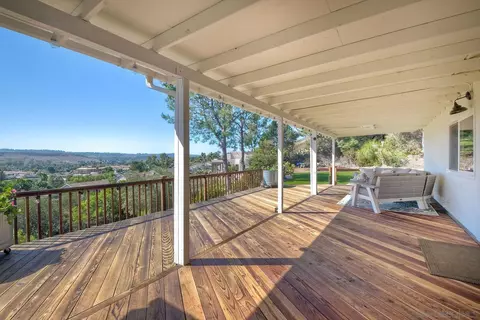 13065 Tuscarora Dr, Poway, CA 92064 photo 23