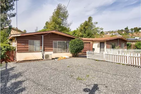 8904 Lamar, Spring Valley, CA 91977 photo 3