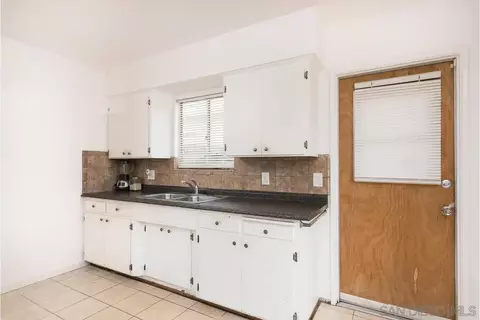 8904 Lamar, Spring Valley, CA 91977 photo 27