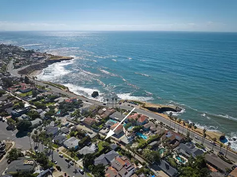 1128 Devonshire, San Diego, CA 92107 photo 3