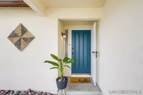 10931 Chantilly Ct, Santee, CA 92071 photo 2
