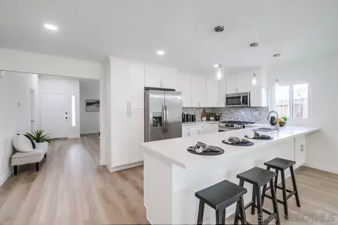 10931 Chantilly Ct, Santee, CA 92071 photo 5