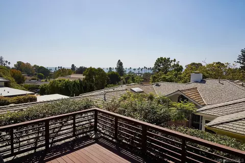 6145 Waverly Ave, La Jolla, CA 92037 photo 63