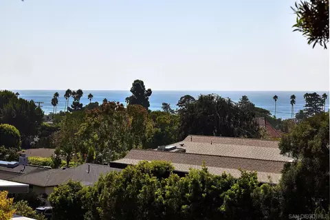 6145 Waverly Ave, La Jolla, CA 92037 photo 68