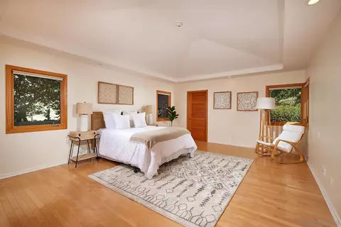 6145 Waverly Ave, La Jolla, CA 92037 photo 41