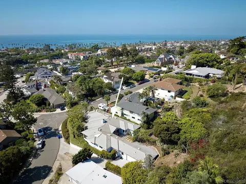6145 Waverly Ave, La Jolla, CA 92037 photo 17