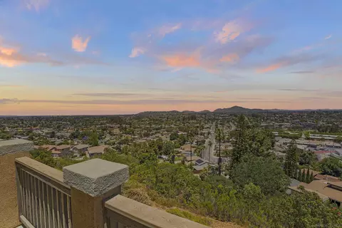 7344 Orien Ave, La Mesa, CA 91941 photo 2