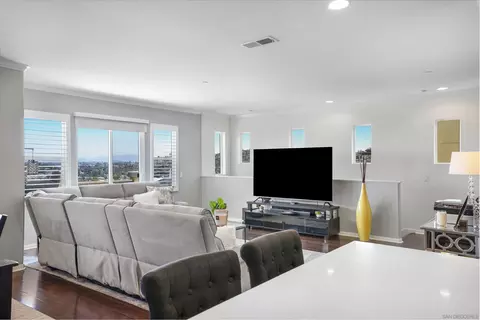 7344 Orien Ave, La Mesa, CA 91941 photo 5