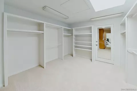 7770 Roseland Pl, La Jolla, CA 92037 photo 19
