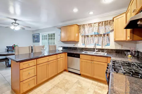 1886 Winrow Rd, El Cajon, CA 92021 photo 14
