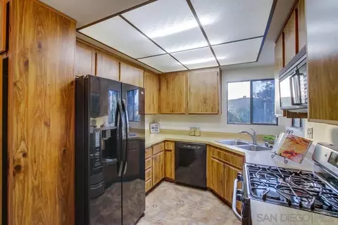 8344 Ora Belle Ln, El Cajon, CA 92021 photo 8