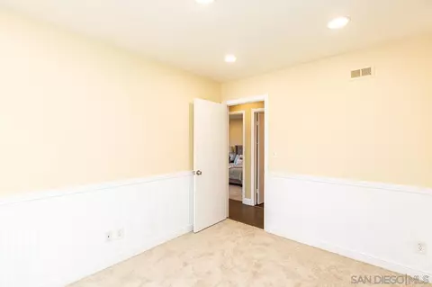 5755 Lambda Ln, La Mesa, CA 91942 photo 10